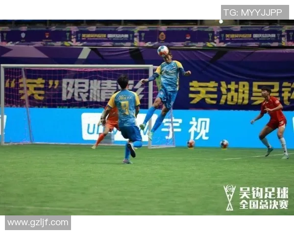 足球明星黄勇的生平成就与精彩瞬间全景介绍